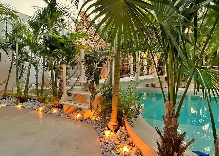 Villa Oasis Heated Private Pool Daily Housekeeping Prime Location